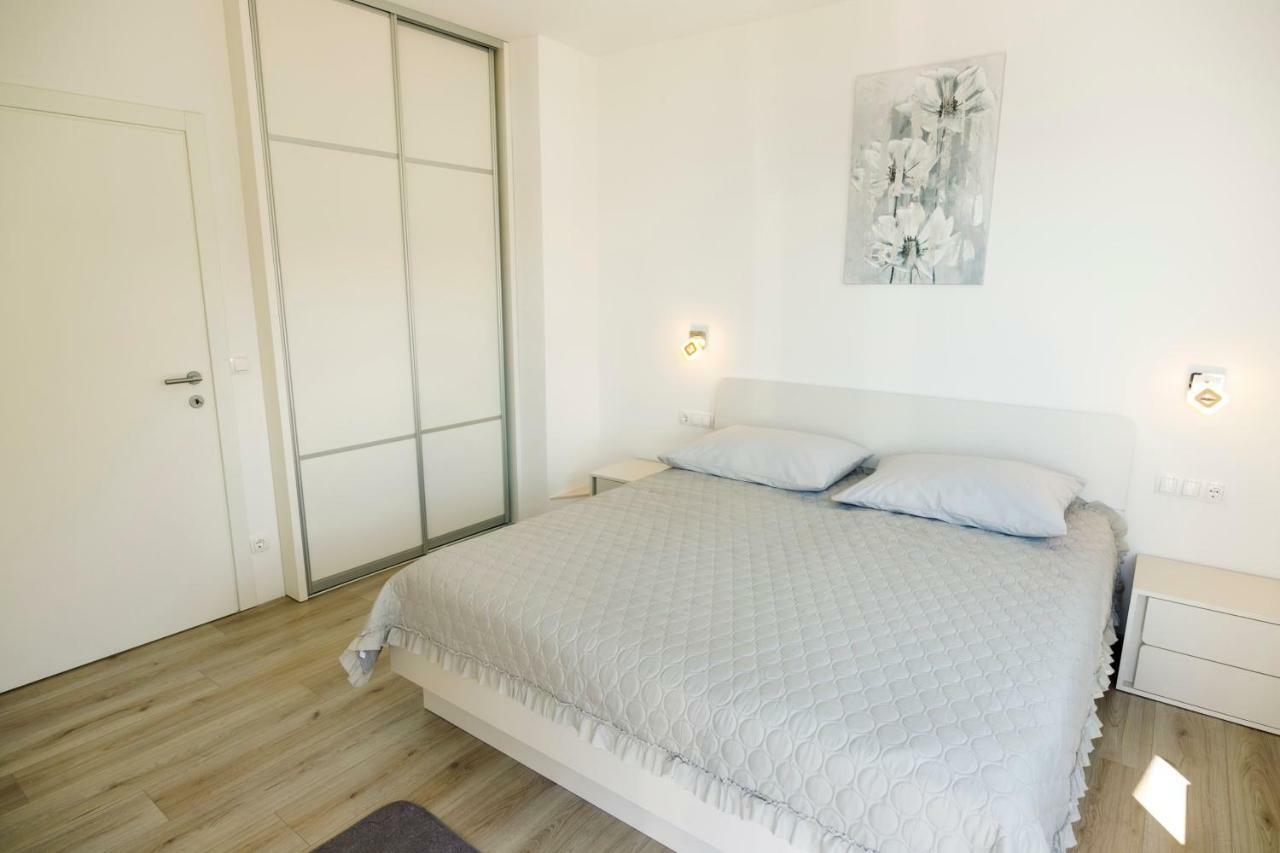 Apartmani Ticinovic Omiš Εξωτερικό φωτογραφία
