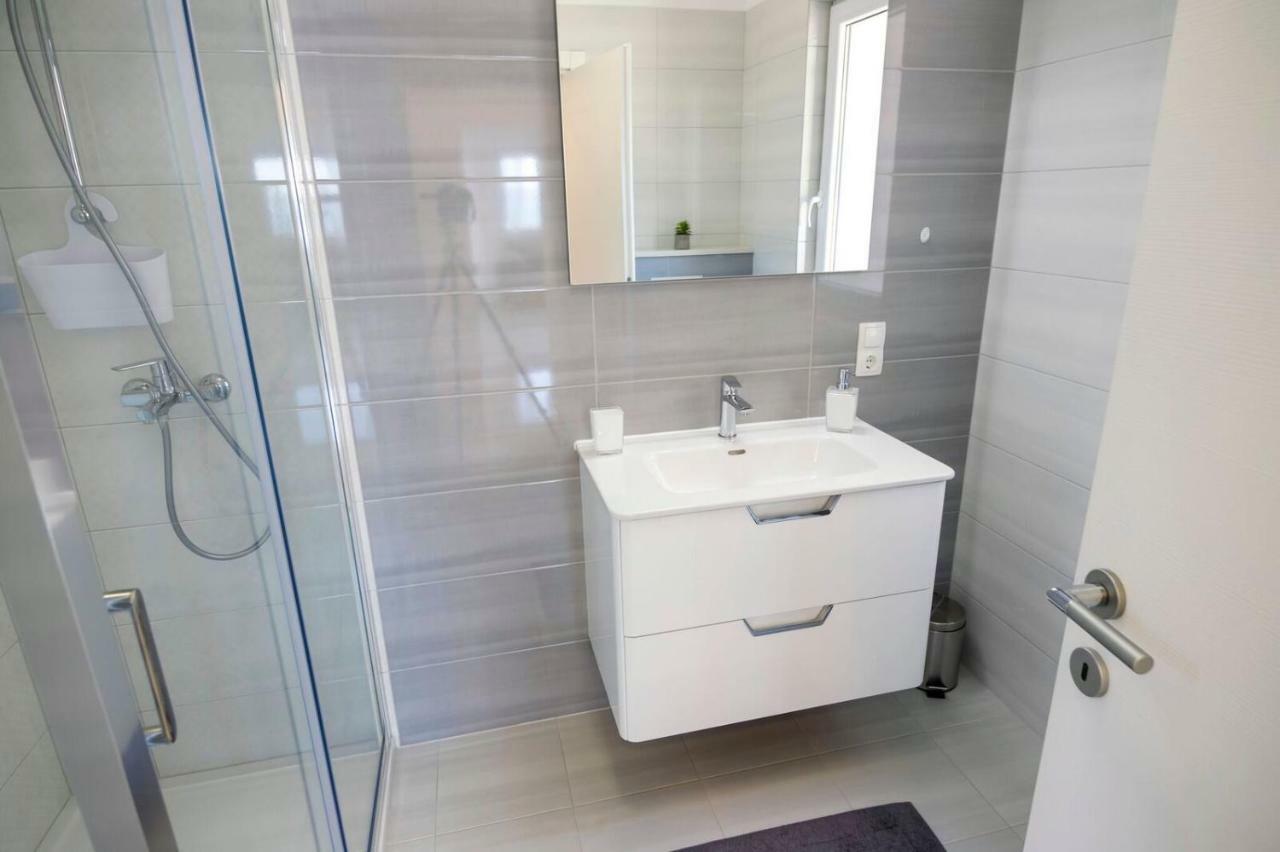 Apartmani Ticinovic Omiš Εξωτερικό φωτογραφία