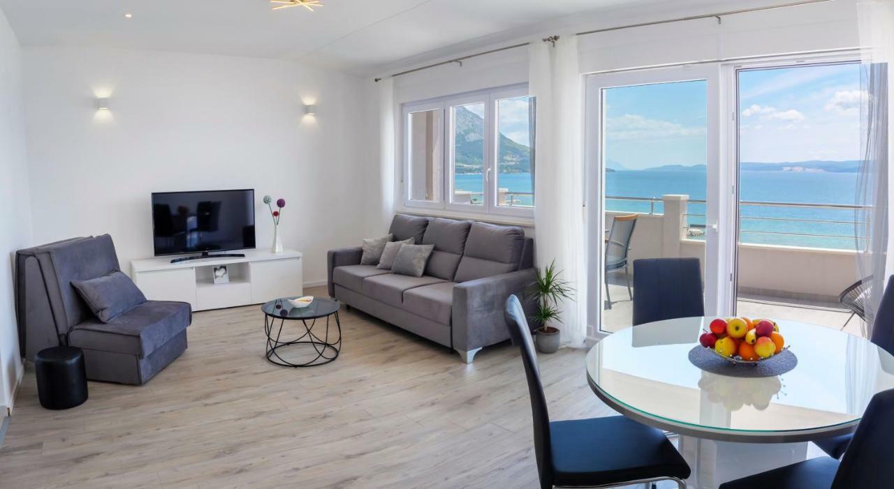 Apartmani Ticinovic Omiš Εξωτερικό φωτογραφία