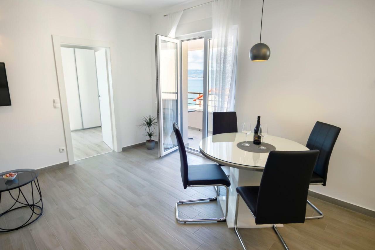 Apartmani Ticinovic Omiš Εξωτερικό φωτογραφία